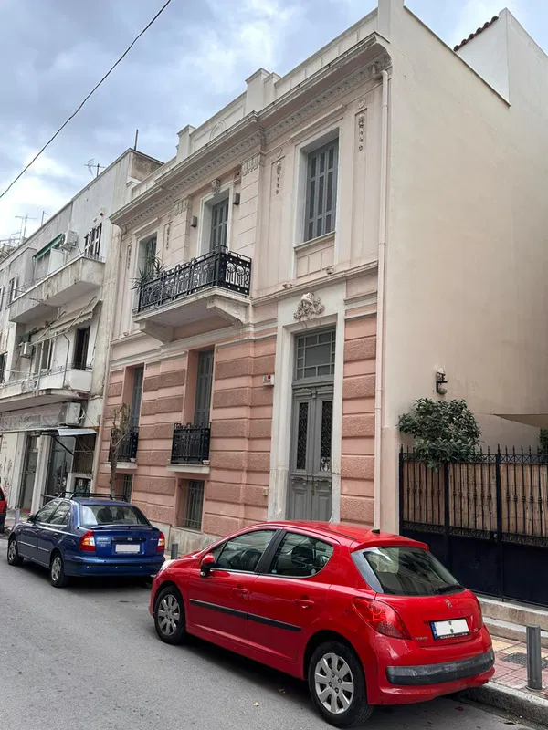 377 m² Building for Sale in Center Athens, Athens Center — photo 2