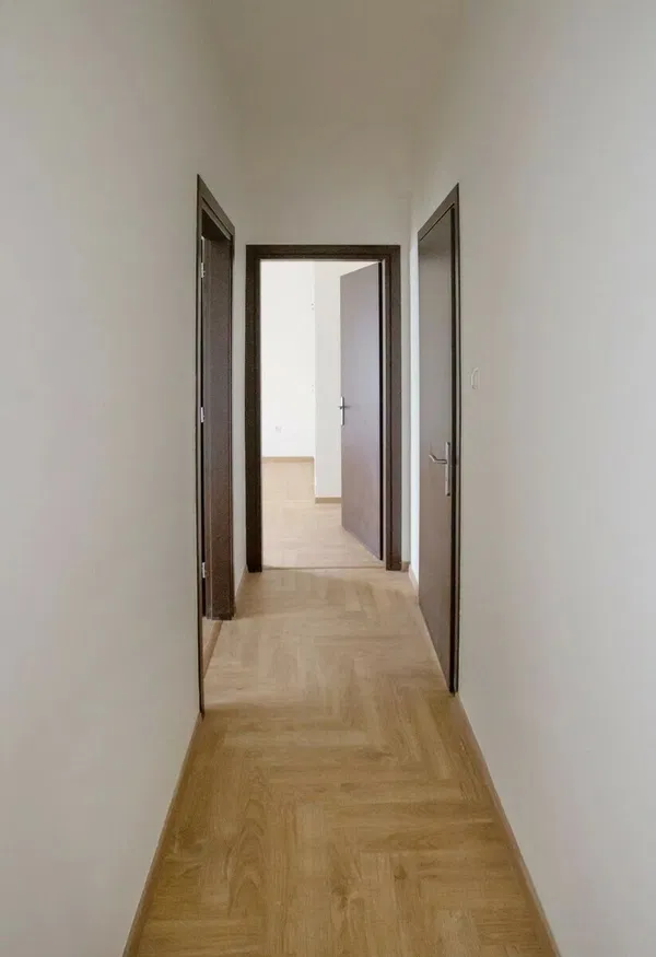 93 m² Three-Bedroom Apartment for Sale in Sepolia, Athens Center — photo 5