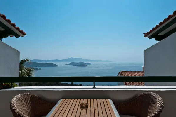 899 m² Sea-View Hotel for Sale in Skiathos, Sporades Islands — photo 4