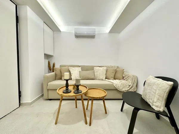 36 m² One-Bedroom Apartment for Sale in Glyfada, Athens Southern suburbs — photo 4
