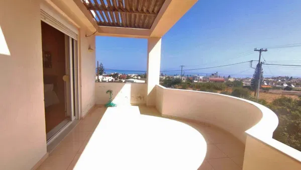 Four-Bedroom Apartment for Sale in Heraklion — photo 2