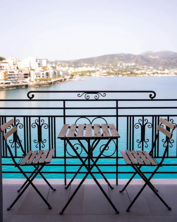 1300 m² Hotel for Sale in Agios Nikolaos, Lasithi — photo 3