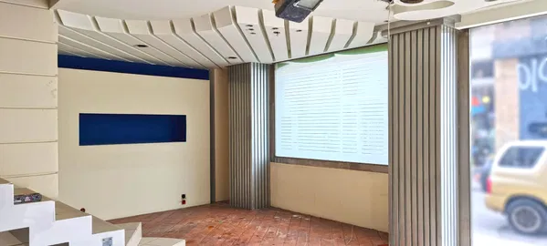 135 m² Business for Sale in Chania