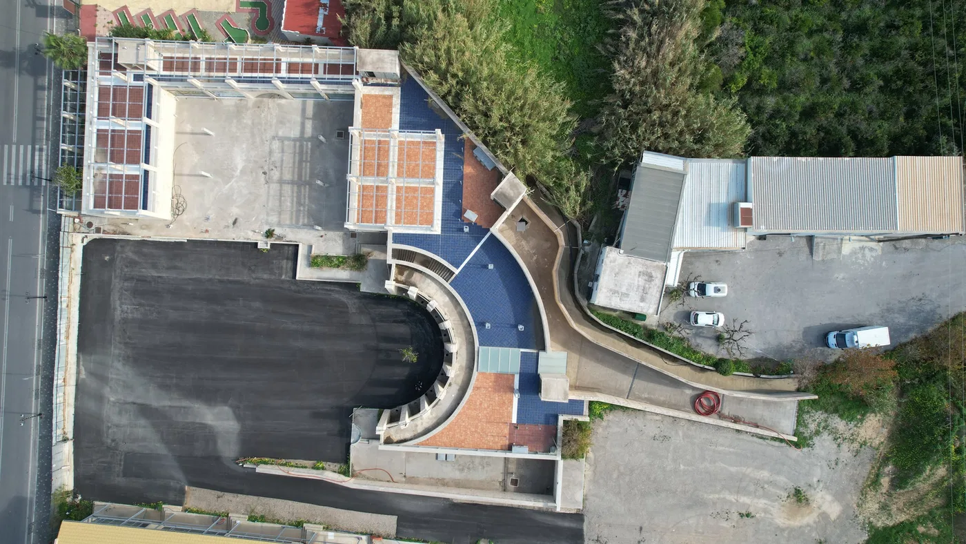 595 m² Building for Sale in Platanias, Chania