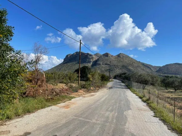 4,277 m² Plot of Land for Sale in Stavros, Akrotiri
