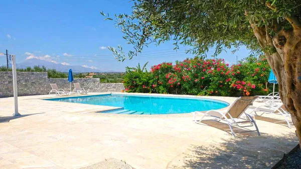 Six-Bedroom Sea-View Villa for Sale in Rethymnon — photo 5