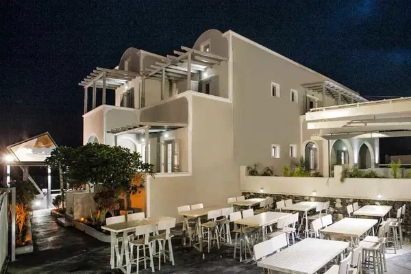 345 m² Hotel for Sale in Santorini, Cyclades — photo 5