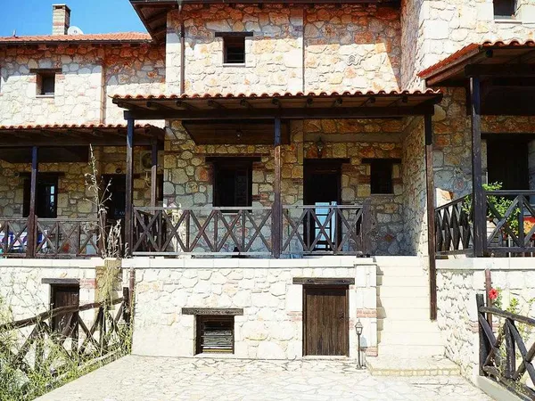 Sea View Three-Bedroom Villa for Sale in Sithonia, Halkidiki — photo 2