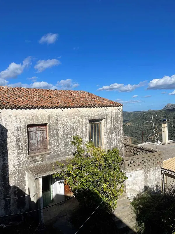 Eleven-Bedroom Villa for Sale in Topolia, Kissamos — photo 2