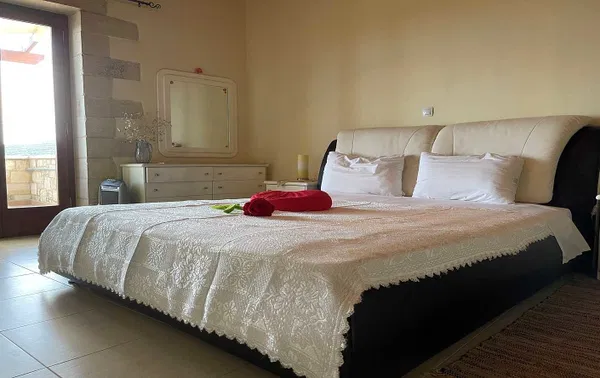 Sea View 198 m² Villa with Two Bedrooms for Sale in Topolia, Kissamos — photo 3