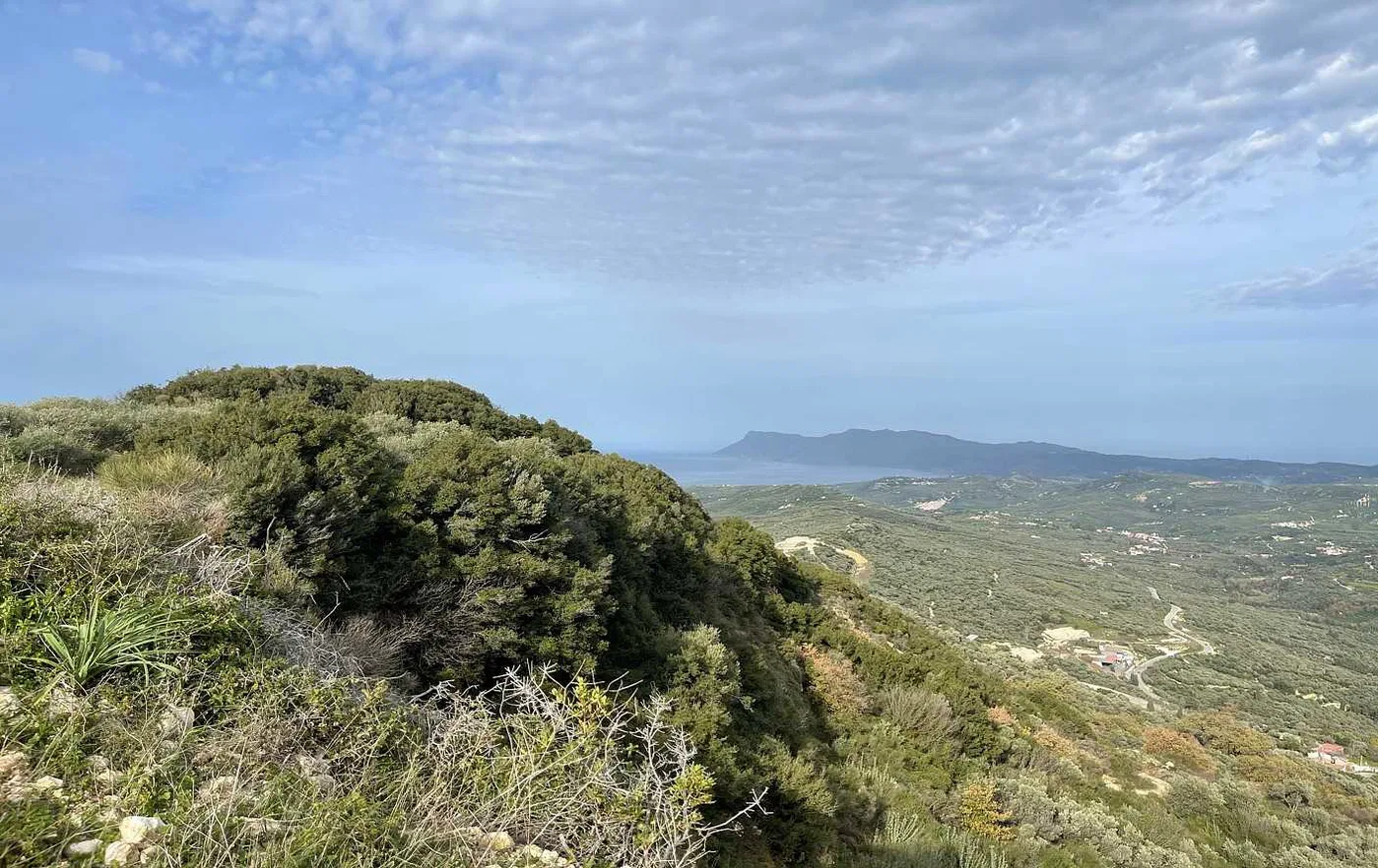 Sea-View 26,000 m² Plot for Sale in Topolia, Kissamos