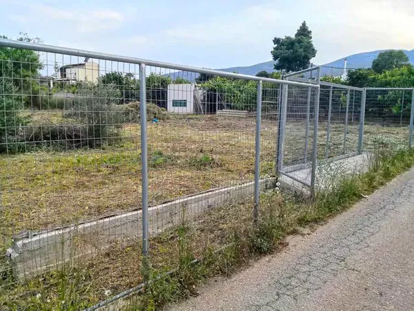 800 m² Land for Sale in Marathonas, Athens Eastern Suburbs