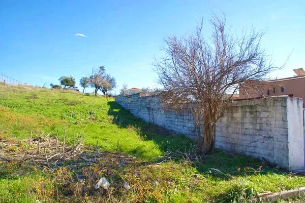 2,300 m² Land for Sale in Spata, Athens Eastern Suburbs — photo 2