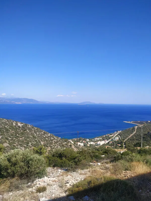 Sea-View 1,040 m² Land for Sale in Marathonas, Athens Eastern Suburbs