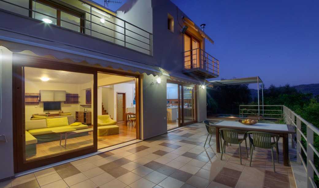 Three-Bedroom Villa for Sale in Platanias, Chania