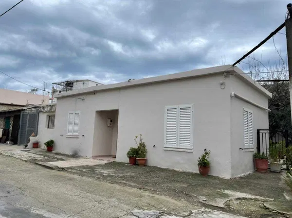 One-Bedroom Villa for Sale in Koumpes, Chania — photo 2