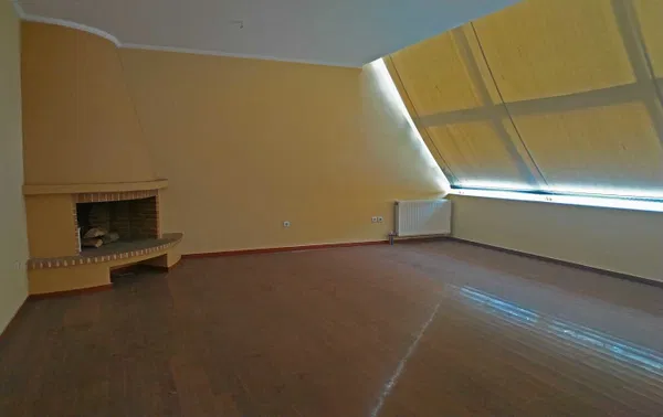 Building for Sale in Piraeus, Piraeus Suburbs — photo 3
