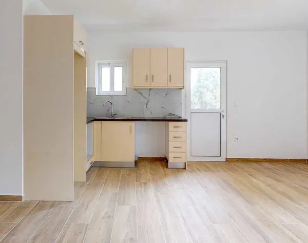 Two-Bedroom Apartment for Sale in Nea Smyrni, Athens Southern suburbs — photo 3