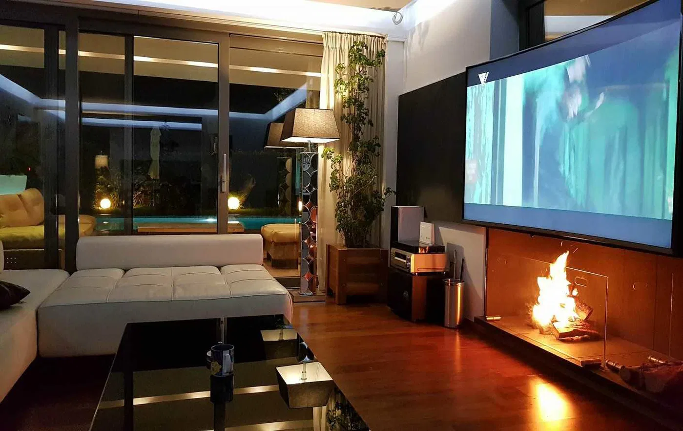 381 m² Villa with Four Bedrooms for Sale in Nea Erythraia, Athens Northern suburbs