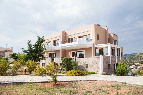 Seafront Ten-Bedroom Villa for Rent in Lagonisi, Attica