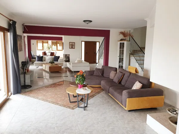 Seafront Ten-Bedroom Villa for Rent in Lagonisi, Attica — photo 5