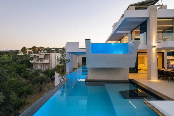 Newly Built 401 m² Villa with Six Bedrooms for Sale in Agia Marina, Chania — photo 5