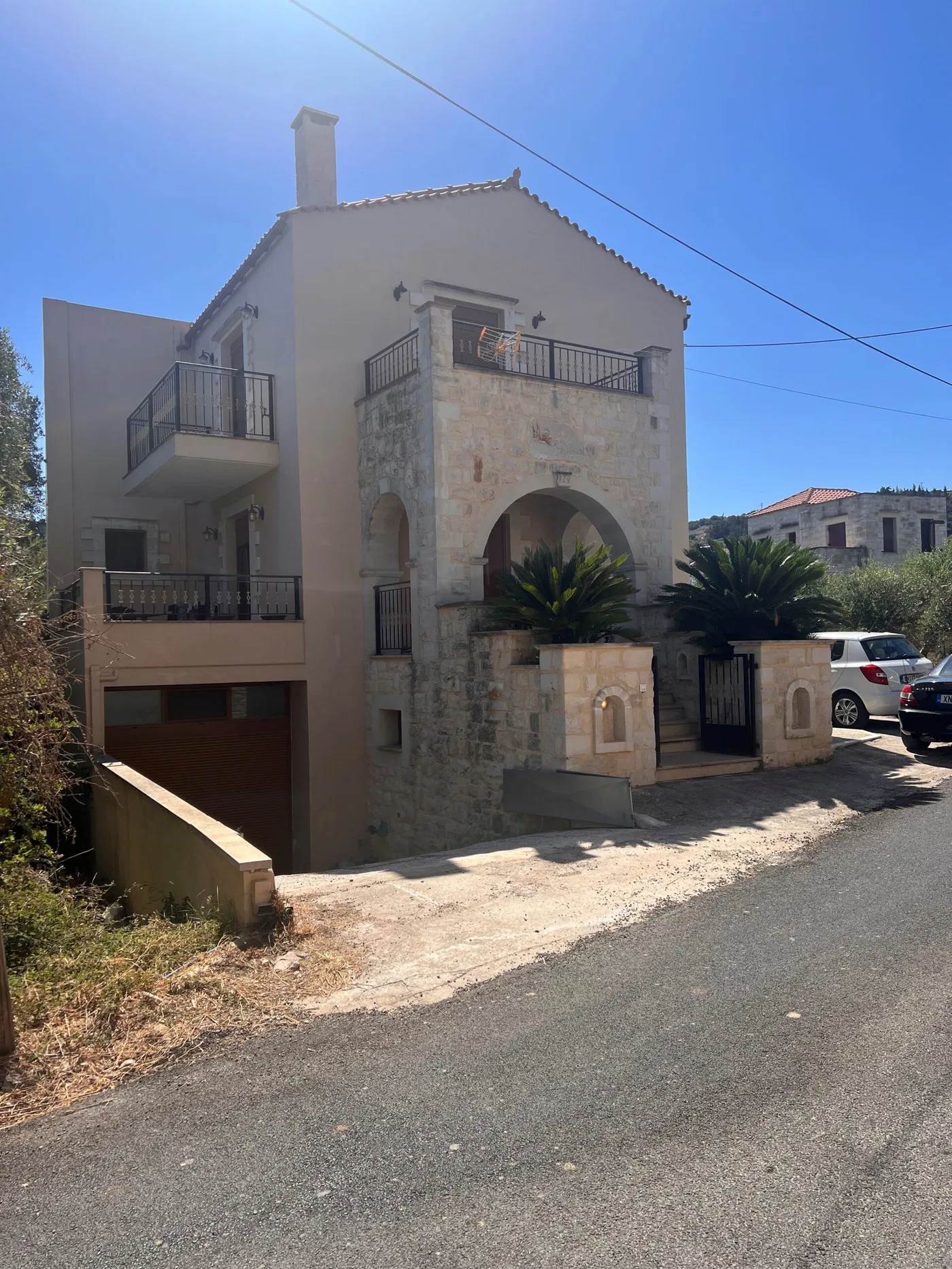 Five-Bedroom Villa for Sale in Gavalochori, Apokoronas