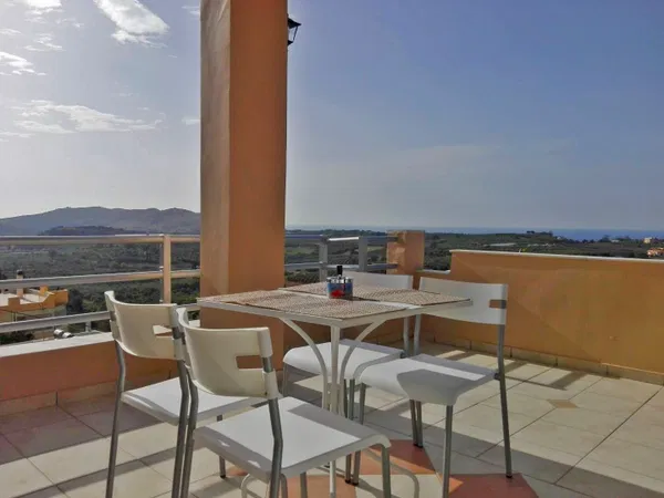 214 m² Villa with Four Bedrooms for Sale in Panormo, Mylopotamos