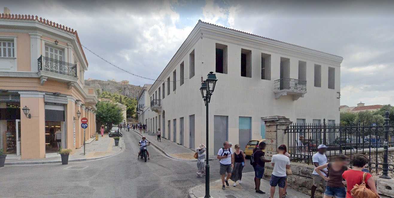 1060 m² Building for Sale in Athens Historical Center, Athens Center