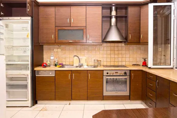 Renovated Two-Bedroom Apartment for Sale in Neos Kosmos, Athens Center — photo 3