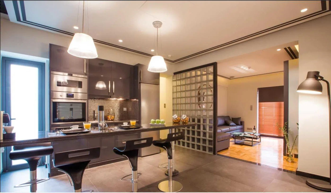 83 m² Two-Bedroom Apartment for Sale in Ampelokipoi, Athens Center