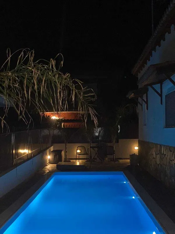 Contemporary 180 m² Villa with Three Bedrooms for Rent in Lagonisi, Attica — photo 3