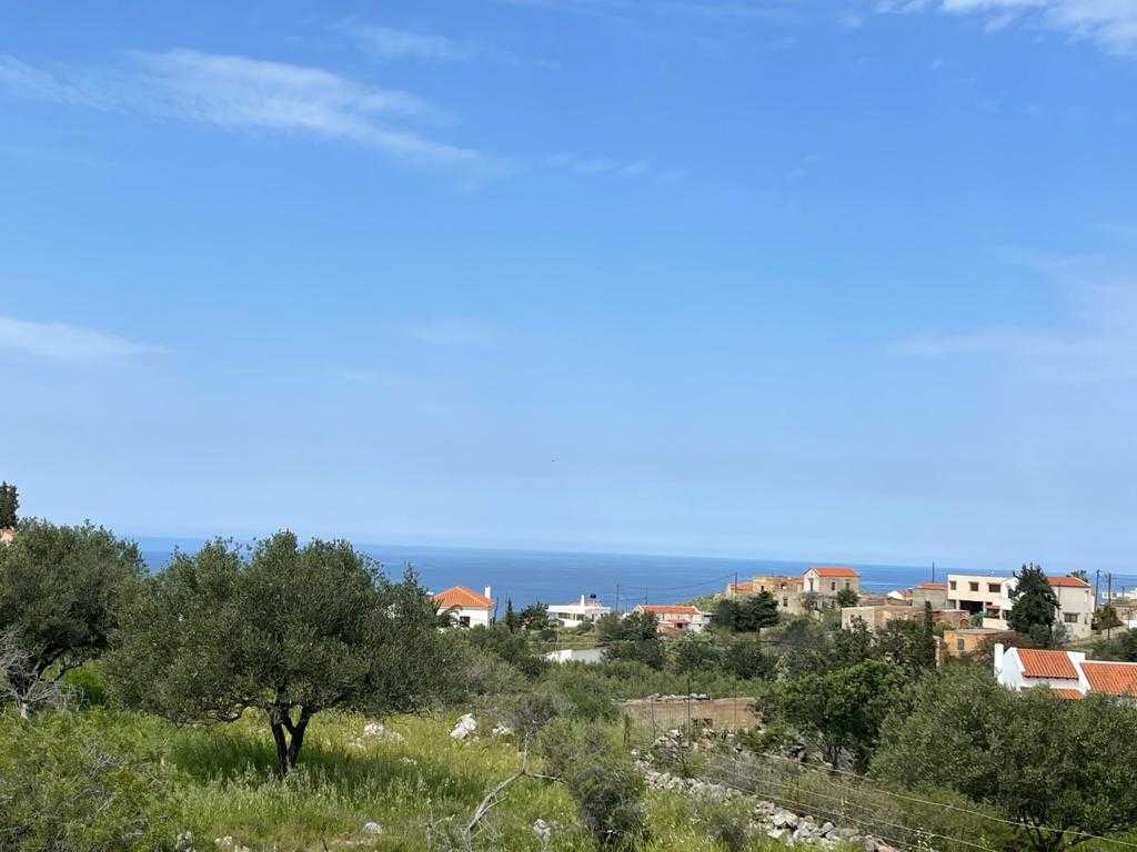 Sea-View 4,505 m² Plot for Sale in Kokkino Chorio, Apokoronas