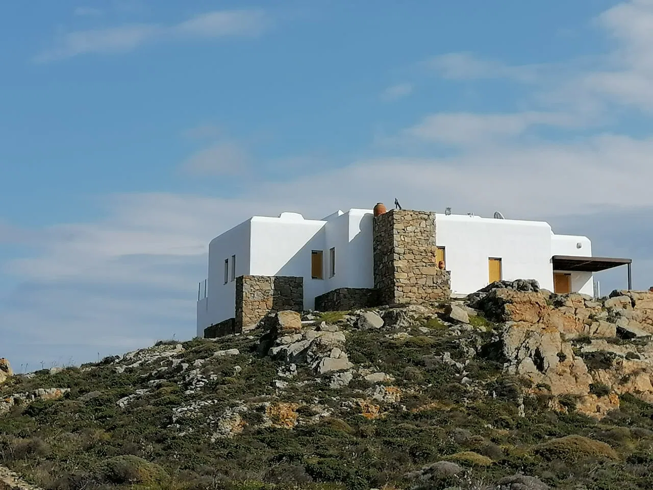 330 m² Villa with Four Bedrooms for Sale in Mykonos, Cyclades