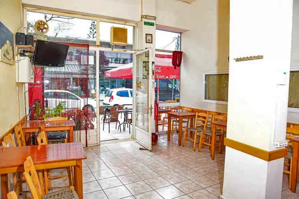 65 m² Business for Sale in Chania — photo 2