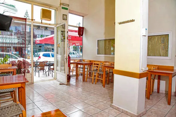 65 m² Business for Sale in Chania