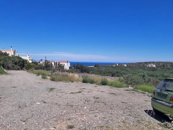 Sea-View 1,000 m² Plot for Sale in Kounoupidiana, Akrotiri