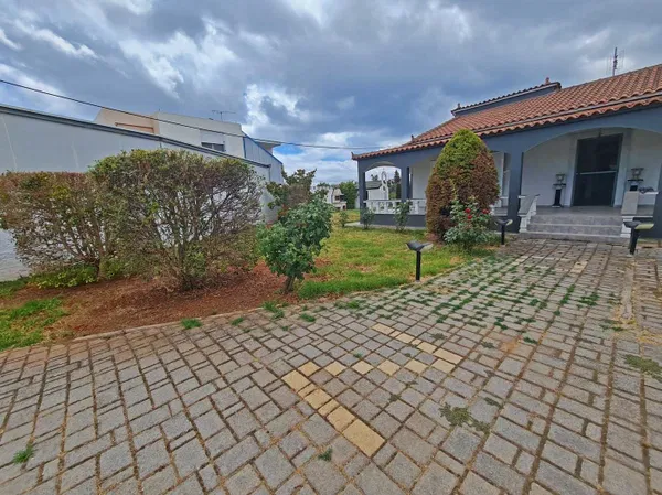 Three-Bedroom Villa for Sale in Aroni, Akrotiri