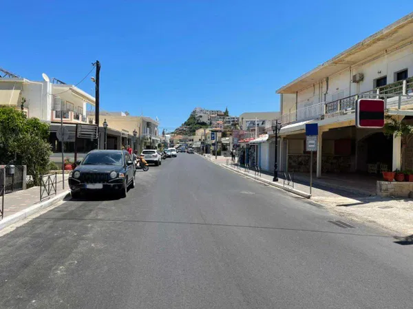250 m² Building for Sale in Platanias, Chania
