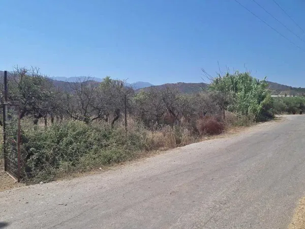6,800 m² Land for Sale in Varipetro, Chania