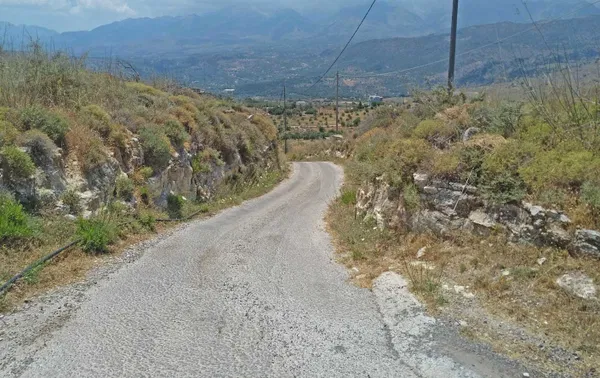 980 m² Plot for Sale in Stalos, Chania — photo 3