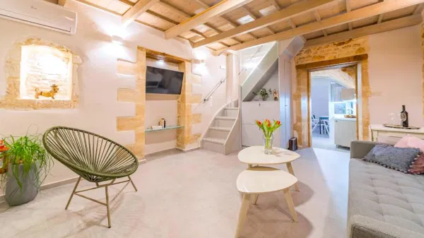 Modern 134 m² Villa with Two Bedrooms for Sale in Old Town Rethymnon, Rethymnon — photo 3