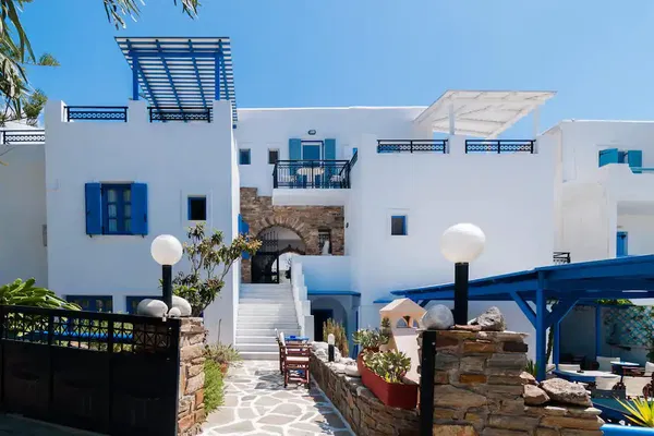 Sea-View Hotel for Sale in Naxos, Cyclades — photo 4