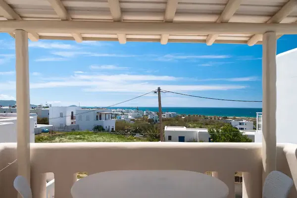 Sea-View Hotel for Sale in Naxos, Cyclades — photo 3