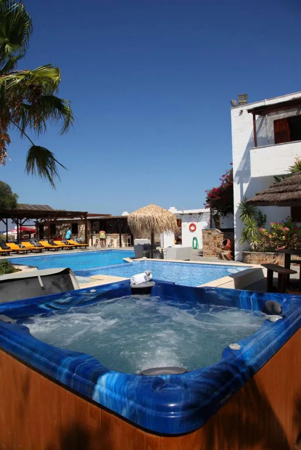 Hotel for Sale in Naxos, Cyclades — photo 3