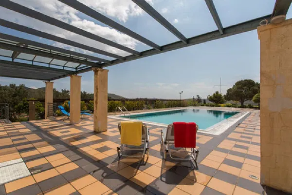 Sea View 600 m² Villa with Three Bedrooms for Sale in Anavyssos, Attica — photo 3