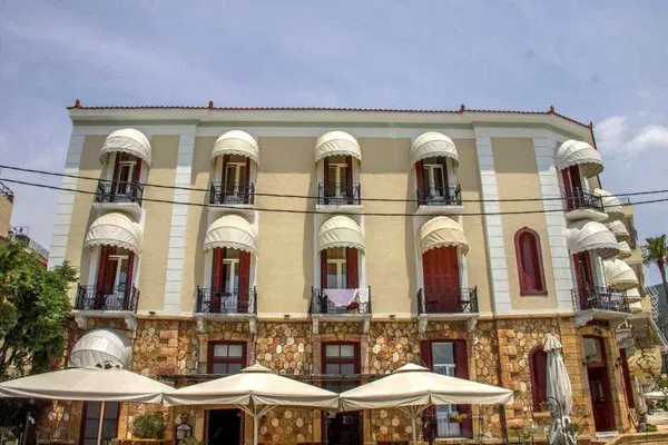 1500 m² Sea View Hotel for Sale in Evia, Sterea Hellas — photo 2