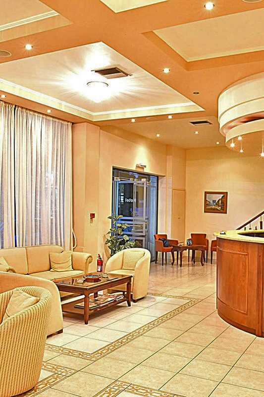 850 m² Sea View Hotel for Sale in Evia, Sterea Hellas — photo 4