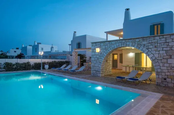 Six-Bedroom Villa for Sale in Paros, Cyclades — photo 4
