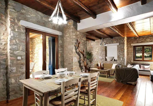 Sea-View 178 m² Villa with Five Bedrooms for Sale in Paros, Cyclades — photo 4